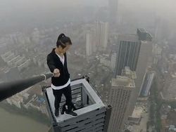 Selfie demi Ketenaran Berujung Mati Konyol