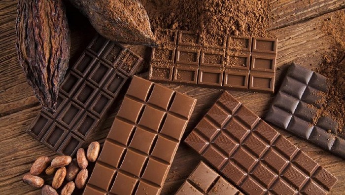 Studi Sebut Mengendus Bau Cokelat Bisa Bantu Berhenti Merokok