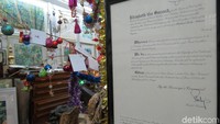 Michael mendapatkan penghargaan dari Ratu Elizabeth II karena jasa-jasanya di bidang seni (Fitraya/detikTravel)