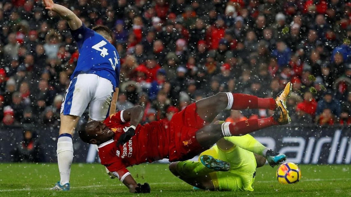 Laga Derby Merseyside di Anfield musim lalu berakhir 1-1 (Phil Noble/Reuters)
