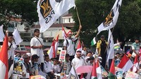 Tampak bendera PKS dikibarkan (Foto: Indra Komara/detikcom)