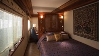 Untuk harga, traveler harus menyiapkan kocek mulai 3.850 USD (Rp 35 juta) sampai Rp 7.530 USD (Rp 107 juta) tergantung paket yang dipilih (Maharajas Express)