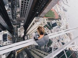 Ada yang Mati, Aksi Menantang Maut Seperti Ini Sebaiknya Berhenti