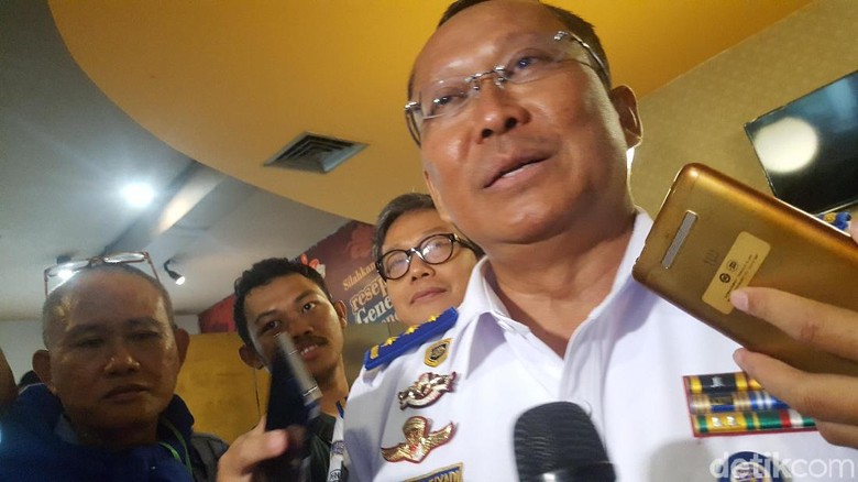 Kemenhub akan Bolehkan Mitra Taksi Online Tak Gabung Koperasi Kemenhub akan Bolehkan Mitra Taksi Online Tak Gabung Koperasi