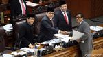Fadli Zon Bacakan Surat Pengunduran Diri Novanto dari Ketua DPR