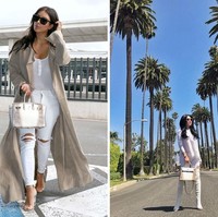 Syahrini memiliki salah satu koleksi Hermes termahal yang pernah ada, yaitu seri Birkin Himayan Nilo Crocodile. Tas satu ini dimiliki selebriti ternama seperti Victoria Beckham atau Kim Kardashian, dan dibanderol hingga Rp 1,4 miliar. Foto: Instagram