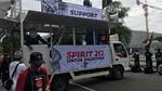 Penampakan Water Cannon dan Kawat Berduri di Kedubes AS