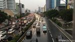 Foto: Macet di Jalan Gatot Subroto Usai Hujan Reda