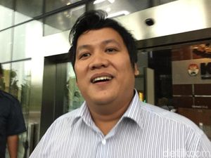Pemeriksaan Hilman Terkait Dugaan Merintangi Penyidikan Novanto
