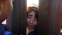 Mereka yang kembali bertemu di dinding perbatasan Amerika Serikat-Meksiko.