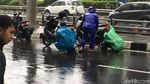 Potret Jalanan Jakarta Tergenang Pasca Hujan Ekstrem