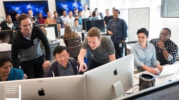 Sementara di negara asalnya, Amerika Serikat, kantor Facebook memang didesain untuk suasana kerja yang asyik sesuai gaya pendirinya, Mark Zuckerberg. Foto: Facebook