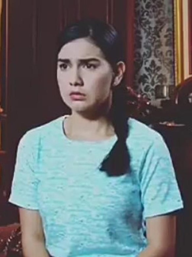 Irish Bella adalah salah satu artis cantik yang sukses berperan sebagi tokoh Naura, seorang gadis desa yang menjadi pembantu di sinetron Anugrah Cinta. Foto: Istimewa