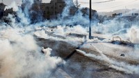 Bentrokan terjadi di Bethlehem, West Bank, 10 Dsesember waktu setempat. Goran Tomasevic/Reuters.