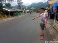 Cerita Sopir Ojek dan Warga Saat Lihat Uang Berhamburan di Jalan