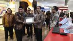 Momen Jokowi Terima User Name e-LHKPN dari KPK