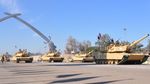Foto: Meriahnya Parade Militer Irak Rayakan Kemenangan Atas ISIS