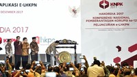 KPK menggelar Konferensi Nasional Pemberantasan Korupsi (KNPK) yang dihadiri oleh Presiden Jokowi dan sederet pejabat. Acara berlangsung di Ruang Birawa Menara Bidakara, Jakarta Selatan, Senin (11/12/2017).