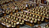 DPR menggelar paripurna meminta persetujuan perpanjangan masa kerja Pansus Angket KPK tanggal 26 September 2017. Rapat memutuskan masa kerja Pansus diperpanjang. Namun Fraksi Demokrat dan PAN menolak dan memutuskan walk out. (Foto: Lamhot Aritonang)
