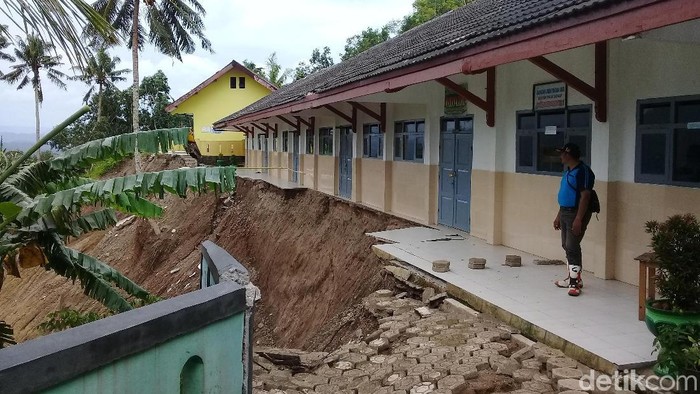 Kodim Pacitan Temukan 700 Titik Longsor di 8 Kecamatan