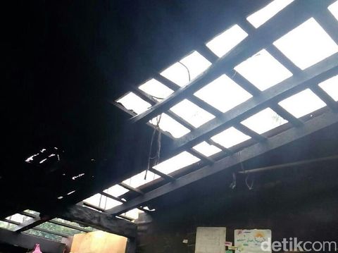 Puting Beliung Rusak 25 Rumah di Wonosobo, 1 Warga Luka Berat