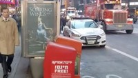 Ledakan dilaporkan terjadi di terminal bawah tanah antara 42nd Street dan 8th Ave, Manhattan, New York. Petugas pemadam kebakaran New York dan kepolisian bergegas menuju ke lokasi. ( Foto: Dok. Reuters)
