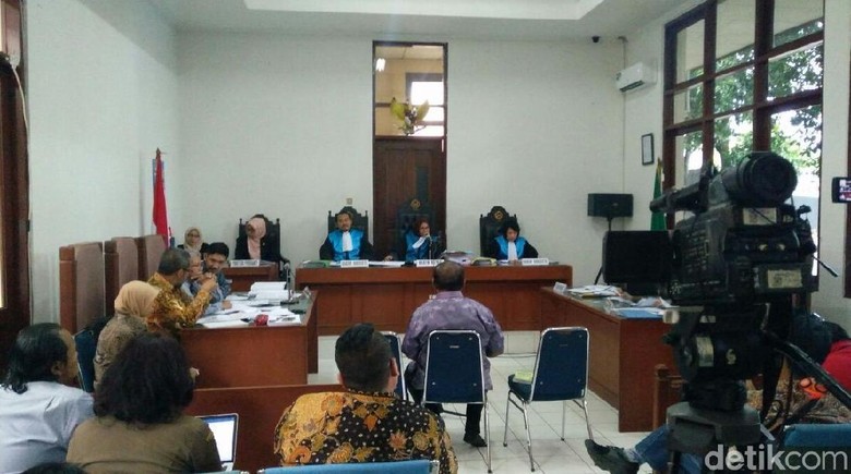 Keluarkan SK, KLHK Ingin PT RAPP dkk Pulihkan Lahan yang Terbakar Keluarkan SK, KLHK Ingin PT RAPP dkk Pulihkan Lahan yang Terbakar