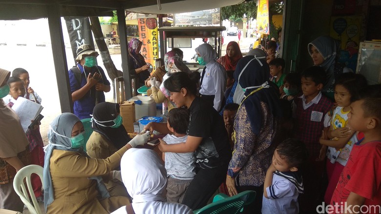 3 Juta Anak di Jabar Mendapatkan Imunisasi Difteri 3 Juta Anak di Jabar Mendapatkan Imunisasi Difteri