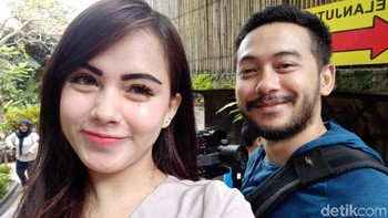 detikINET coba menjajal kemampuan AI yang dapat membedakan jenis kelamin. Foto: Adi Fida Rahman/detikINET