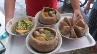 Bukan Bulat, Bakso Ini Bentuknya Buaya hingga Donat!