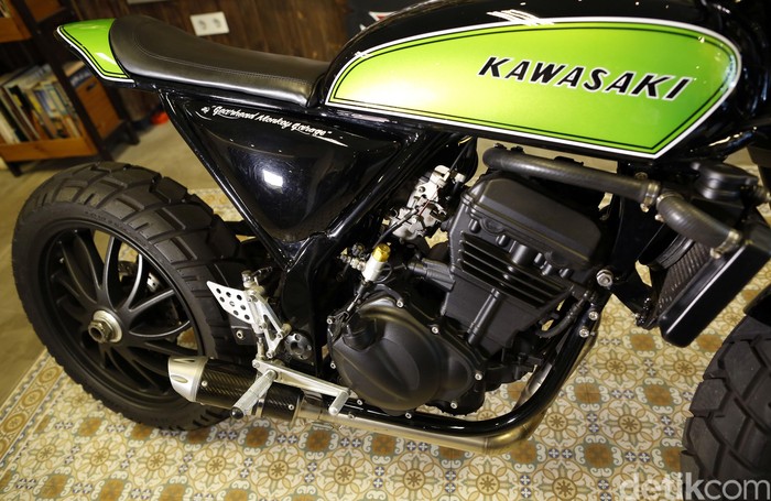 Modif Kawasaki Ninja 250 Ini Keren Habis