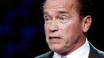 Foto: Cincin Tengkorak Arnold Schwarzenegger di One Planet Summit