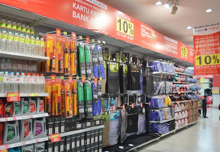 Tak Takut Banjir dengan Promo Perlengkapan Kendaraan di Carrefour