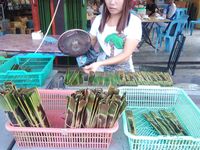 Wajib Cicip, Otak-otak Merah Khas Riau yang Pedas Menggigit