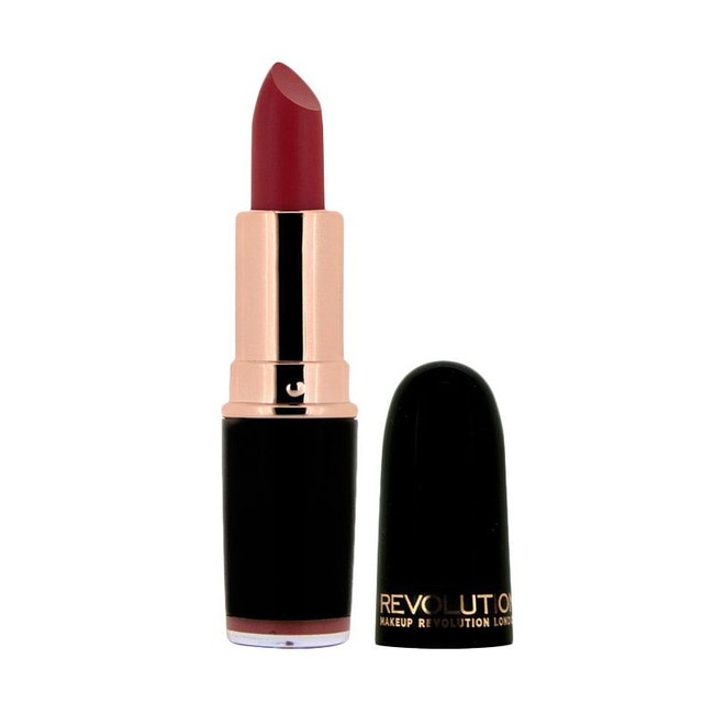 Lipstik dari brand Makeup Revolution juga diskon di Blibli.  Makeup Revolution Iconic Pro Matte Duel Lipstick turun dari Rp 80 ribu menjadi Rp 29 ribuan. 