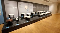 Di Jepang, terdapat Museum Toto yang mengoleksi toliet dari masa ke masa. Museum ini berada di Kota Kitakyushu, Prefektur Fukuoka, Jepang. Di sini tersimpan koleksi ratusan jenis toilet dari berbagai era, serta wastafel dan produk kamar mandi lainnya. Total ada 950 buah toilet yang dipamerkan. (TOTO Asia Oceania/Facebook)