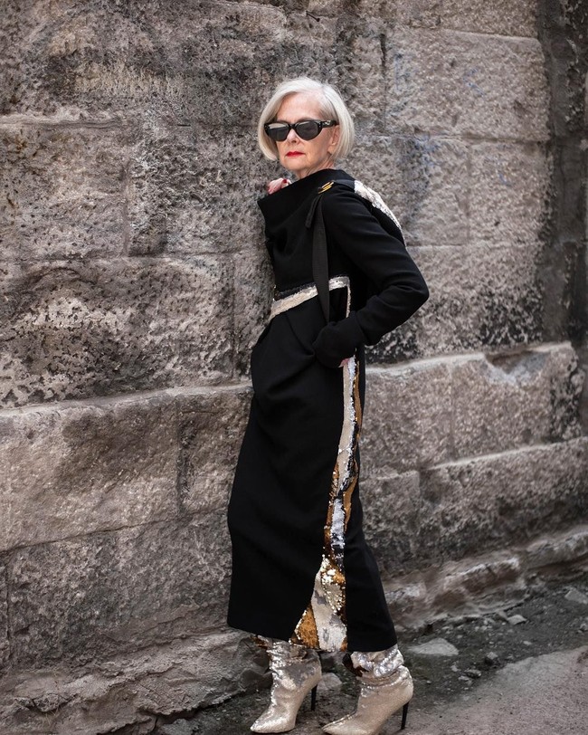 Lewat Instagram dan blog bernama Accidental Icon, nama Lyn Slater semakin terkenal di dunia maya, khususnya bagi mereka yang berkecimpung di industri mode. Foto: Dok. Instagram/Accidental Icon