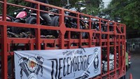 Keindahan alam Yogyakarta juga dieksplorasi oleh rombongan Sportster Indonesia, salah satunya ke Pantai Indrayanti. Foto: dok. Sportster Indonesia