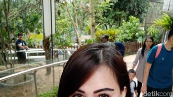 Hasil selfie dalam mode standar. Foto: Adi Fida Rahman/detikINET