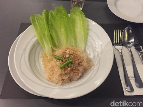Greyhound Cafe, Tongkrongan Pecinta Kuliner Thailand yang Instagramable