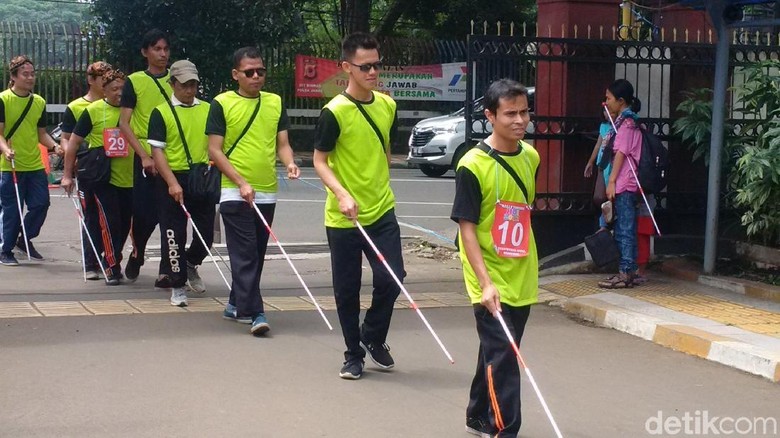 Interaksi Tanpa Batas Sang Pendamping Disabilitas Interaksi Tanpa Batas Sang Pendamping Disabilitas