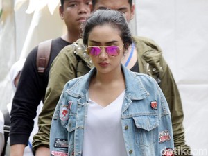 Video Ayu Ting Ting Diduga Mabuk saat Bareng Raffi, Apa Kata Cita Citata?
