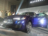 Mobil Super Warnai Desember 2017