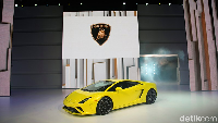 Lamborghini Gallardo sudah tak diproduksi lagi, namun keseksiannya tak lekang oleh waktu. Mau mobil ini? Siapkan uang 128.274 poundsterling kalau mau mencicil dalam 4 tahun. . Foto: Lamborghini
