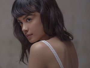 Eva Celia, Anak Sophia Latjuba yang Cinta Musik dan Berpetualang