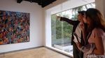 Dari Musik Kini Abenk Alter Eksis Sebagai Seniman Visual