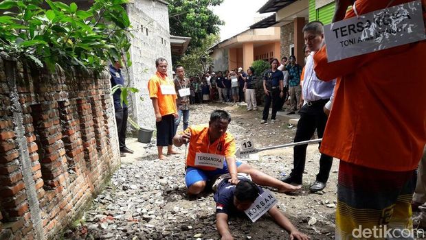 Rekonstruksi Pembacokan Caling di Ciputat, 20 Adegan Diperagakan
