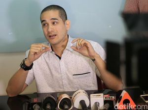 Tudingan Penyuka Sesama Jenis Menyebar, Ini yang Ditakutkan Okan Cornelius