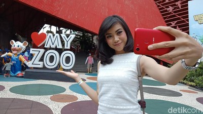 Kumpulan Selfie Cantik dengan Kamera AI