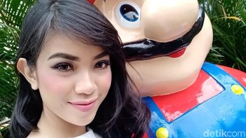 Selfie dengan mode beautify level 3. Foto: Adi Fida Rahman/detikINET